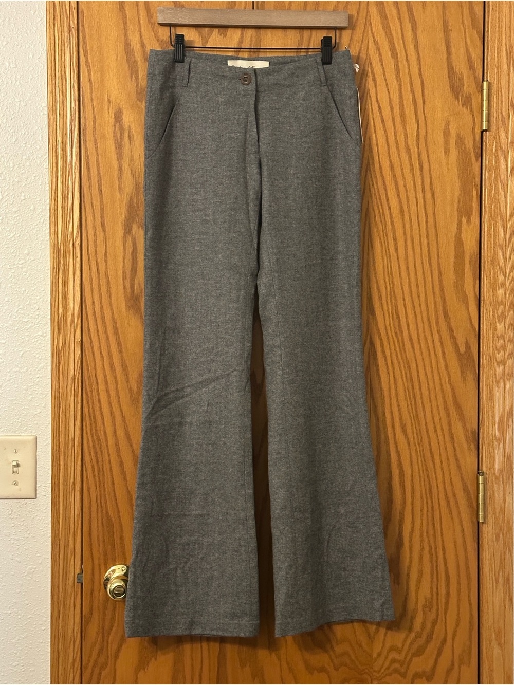 Graham and Spencer Gray Women's Wide-Leg Pants - NWT - Size 28 (estimated)